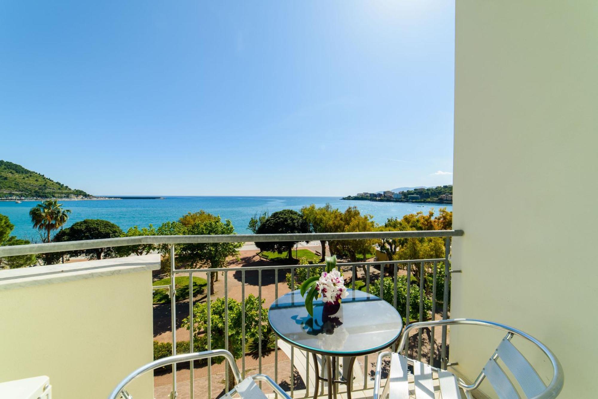 Hotel Tirreno Sapri Luaran gambar