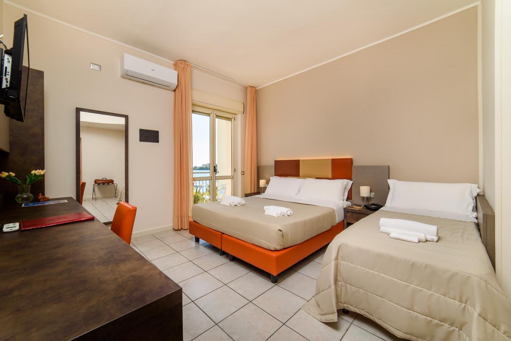Hotel Tirreno Sapri Luaran gambar