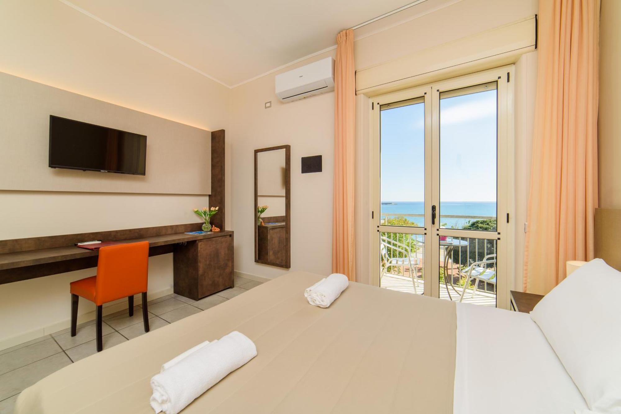 Hotel Tirreno Sapri Luaran gambar