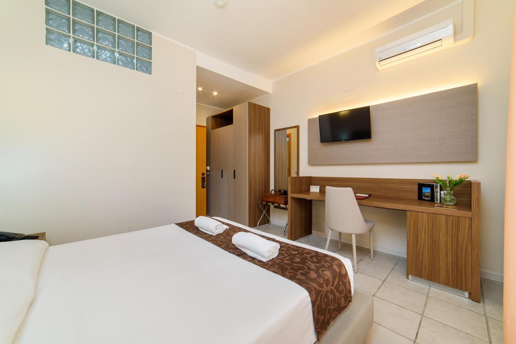 Hotel Tirreno Sapri Luaran gambar