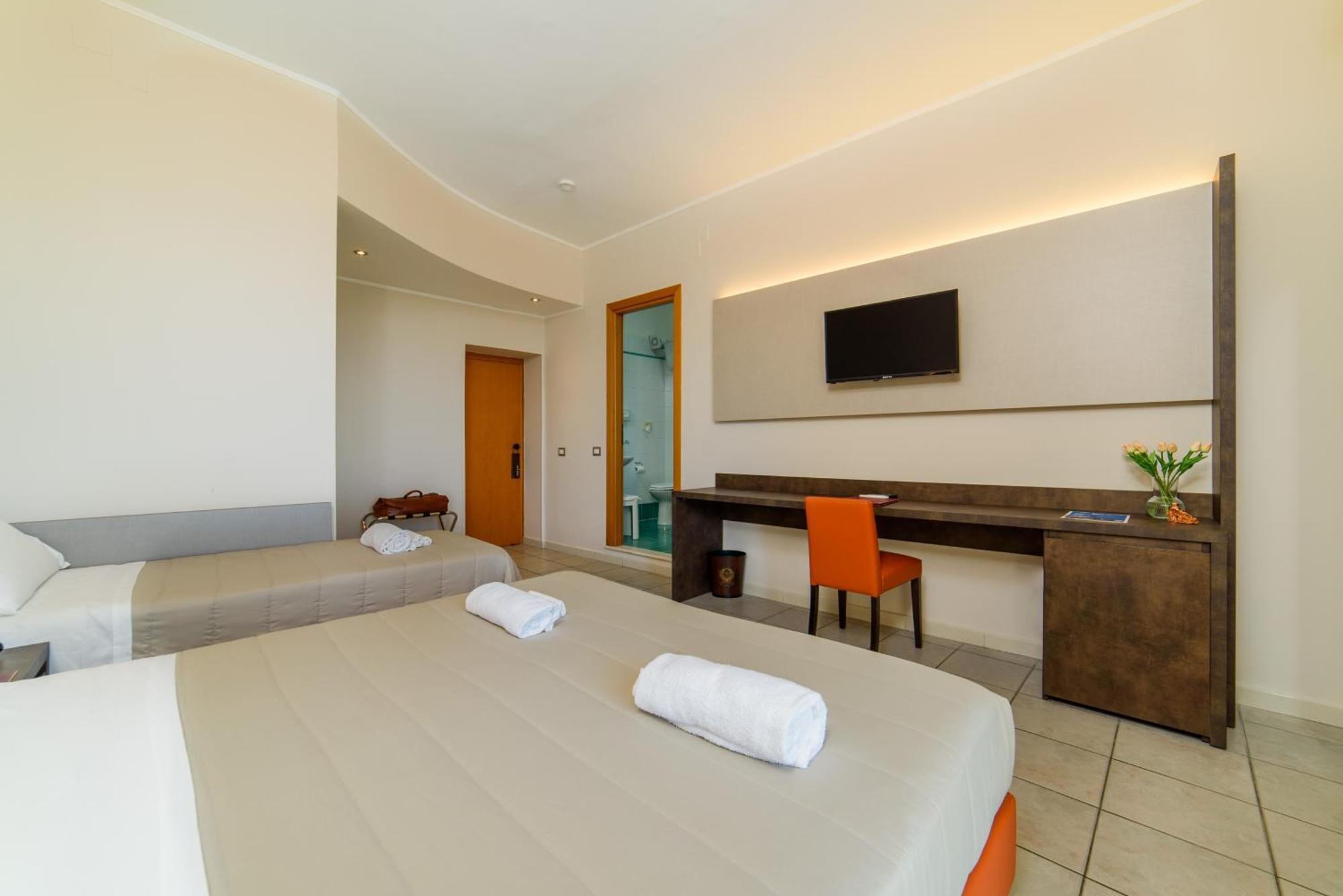 Hotel Tirreno Sapri Luaran gambar