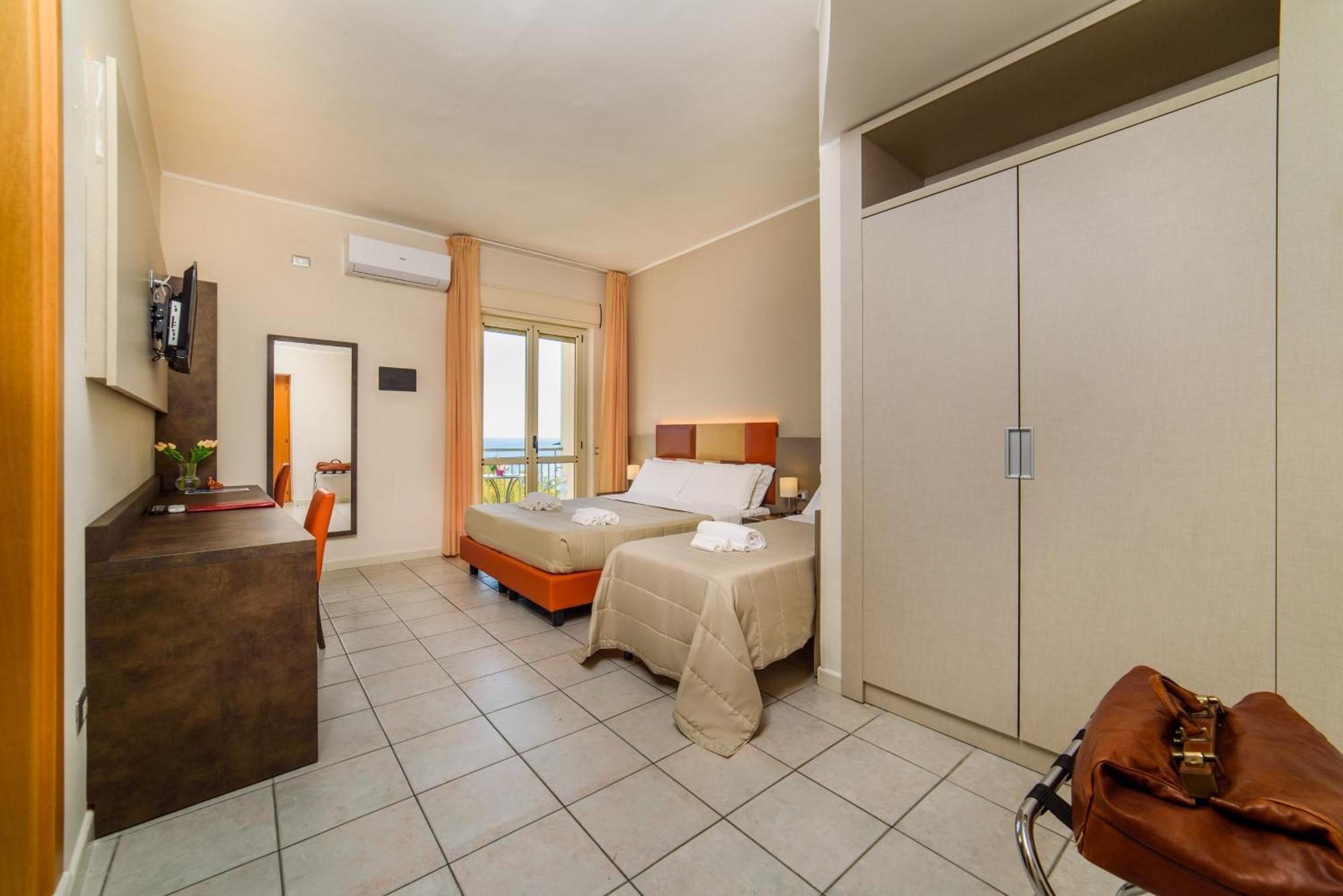 Hotel Tirreno Sapri Luaran gambar