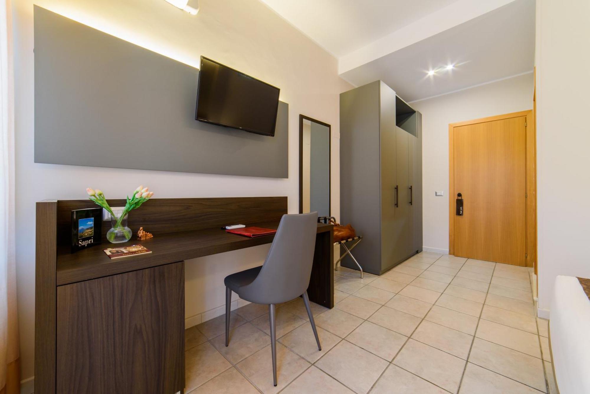 Hotel Tirreno Sapri Luaran gambar